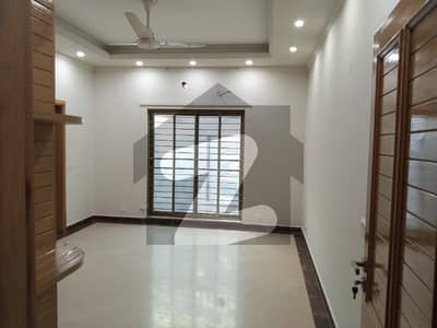 1kanal Lower Portion Available For Rent Dha Phase 7