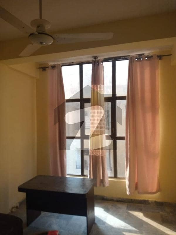 900 Sq Feet Flat For Sale In PWD Housing Society - Block