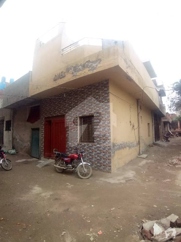 کماہاں روڈ لاہور میں 2 کمروں کا 2 مرلہ مکان 32.5 لاکھ میں برائے فروخت۔