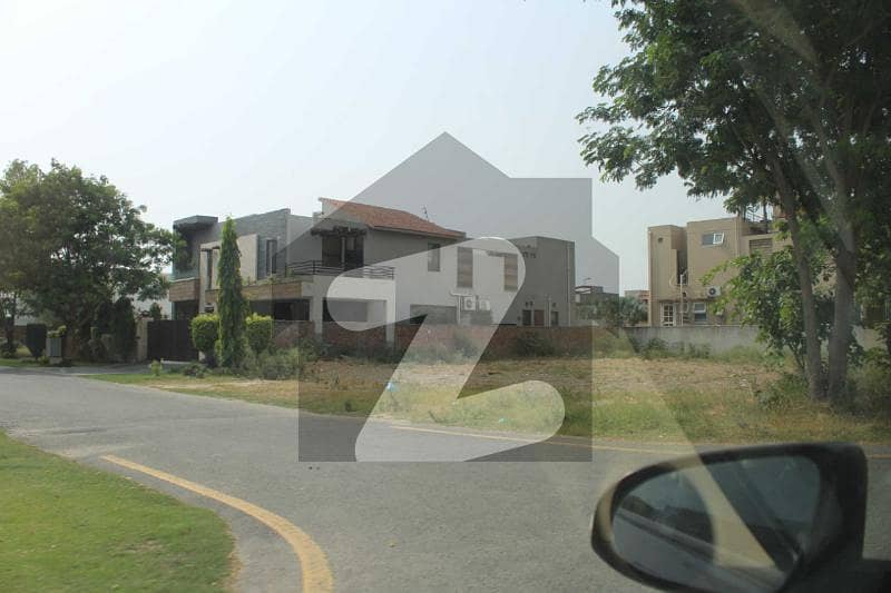 Corner 70 Ft Main Road Attractive Location Plot Available In- B Block Phase 5