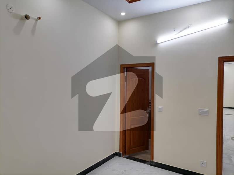 Spacious Prime Location 5 Marla House Available For sale In Bismillah Housing Scheme