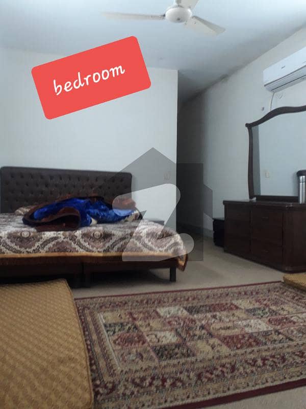 یونیورسٹی ٹاؤن پشاور میں 3 کمروں کا 10 مرلہ مکان 75 ہزار میں کرایہ پر دستیاب ہے۔