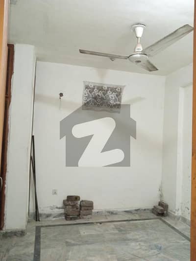 1 Bed Flat On 3rd Floor Available For Rent In Pakistan Town Pahse1