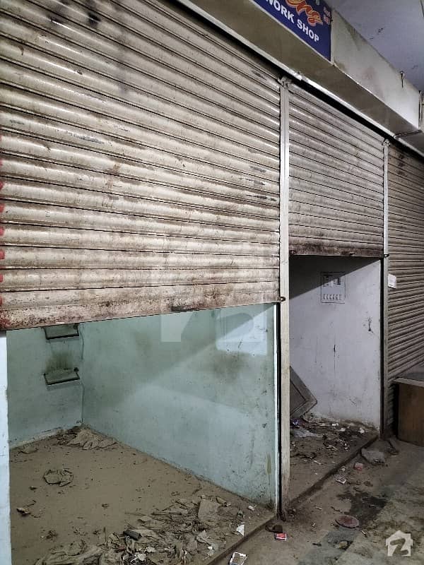 گلستانِِ جوہر ۔ بلاک 12 گلستانِ جوہر کراچی میں 0.31 مرلہ دکان 26 لاکھ میں برائے فروخت۔