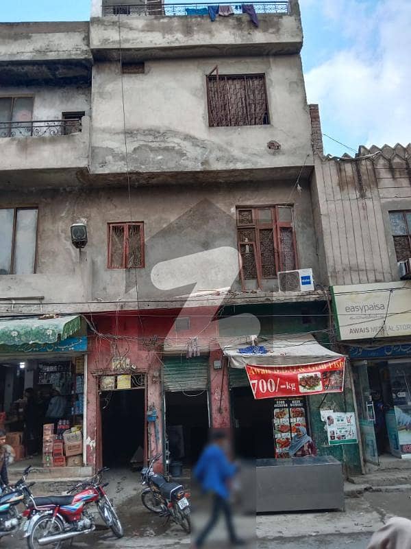 سمن آباد لاہور میں 5 کمروں کا 10 مرلہ عمارت 3 کروڑ میں برائے فروخت۔