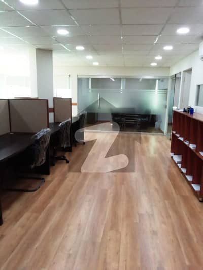 1650 Sqft FURNISHED OFFICE RENTED 138000 MONTHLY MAIN BOULEVARD GULBERG