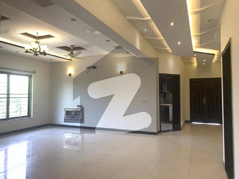 1 Kanal Upper Portion With Saperate Gate For Rent In Dha Lahore