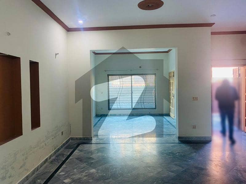 10 Marla Lower Portion For Rent J Block Lda Avenue 1 Lahore Available In The Cheapest Price