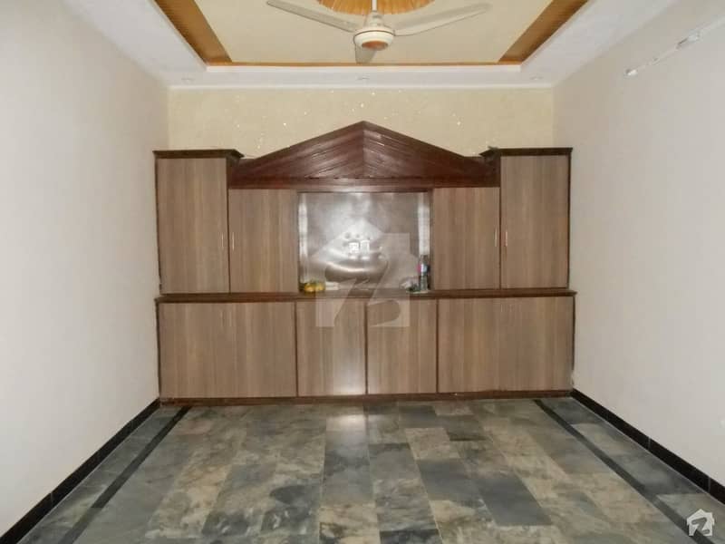 2 Kanal House Available For Sale In Thalian