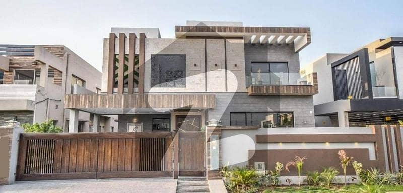 One Kanal Luxury Bungalow For Sale at Prime Location