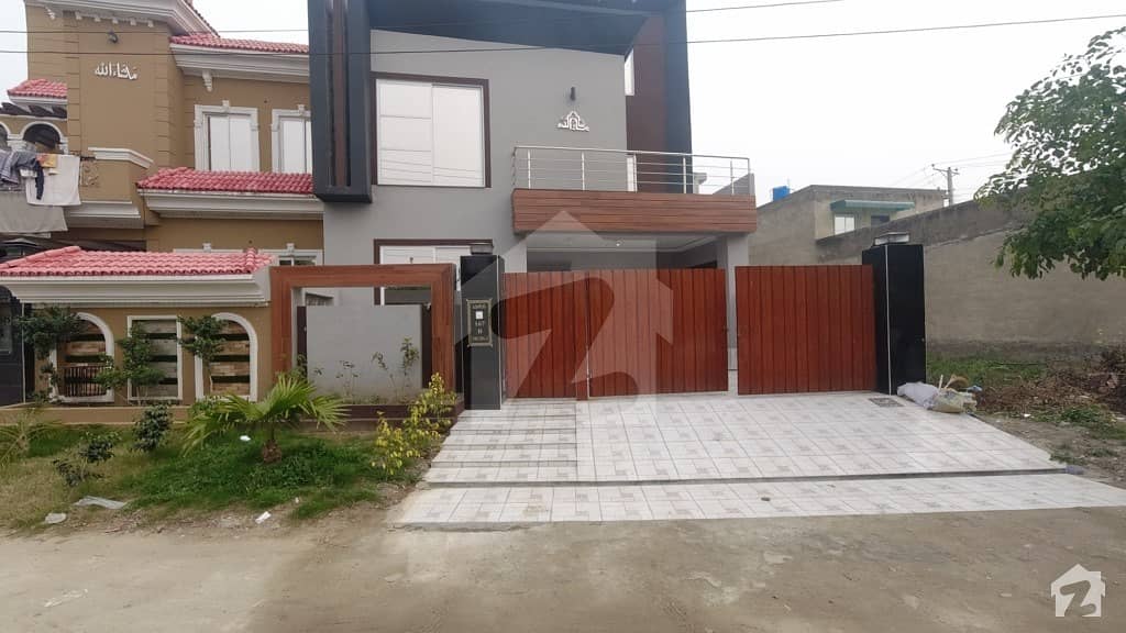 10 Marla Brand New House For Sale In Nasheman-e-Iqbal Phase 2 - Block B