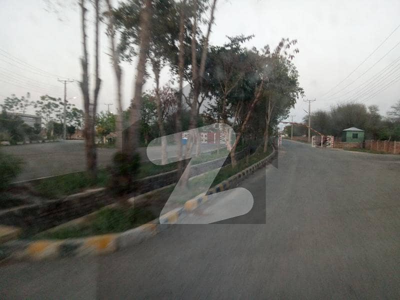 1 Kanal 80 Feet Road Facing Park Best Location Very Near From Park Mosque Market And Main Road Plot For Sale