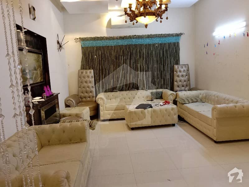 10Marla House Furnished Available for Rent.