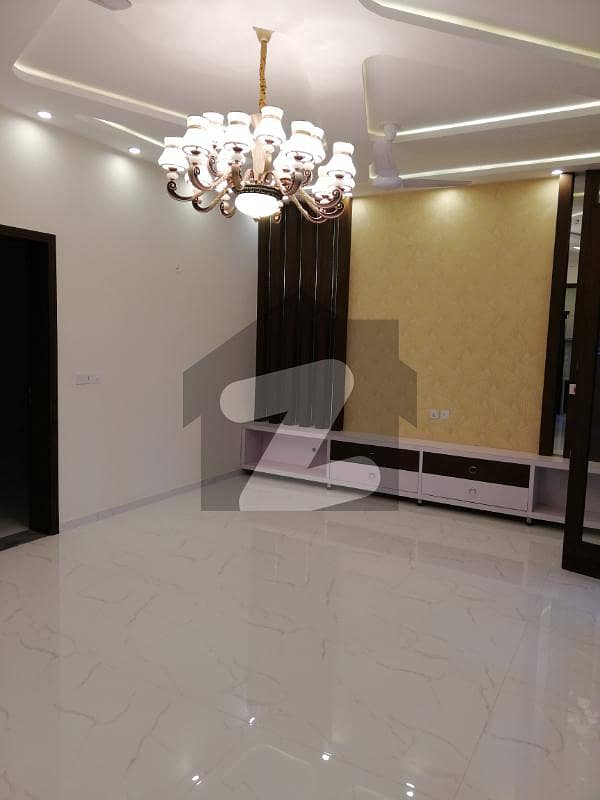 24 Marla Upper Portion For Rent In Gulbahar Sector C Bahria Town Lahore