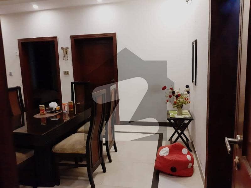 بحریہ ٹاؤن گارڈنیہ بلاک بحریہ ٹاؤن سیکٹر سی بحریہ ٹاؤن لاہور میں 5 کمروں کا 7 مرلہ مکان 2.15 کروڑ میں برائے فروخت۔