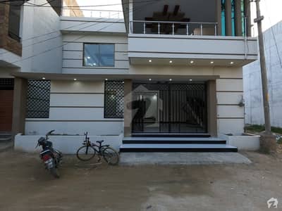 خیابان شریف سوسائٹی سکیم 33 - سیکٹر 51-اے سکیم 33 کراچی میں 4 کمروں کا 10 مرلہ مکان 3 کروڑ میں برائے فروخت۔