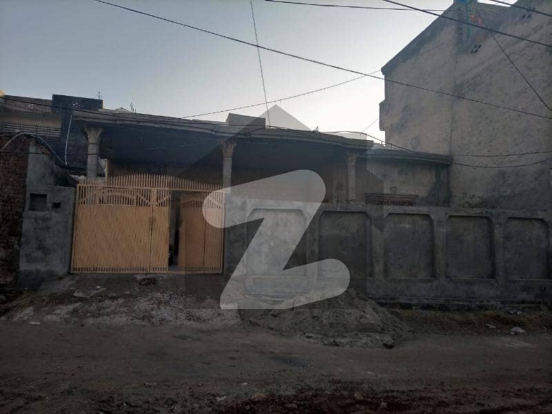 اڈیالہ روڈ راولپنڈی میں 4 کمروں کا 11 مرلہ مکان 1.35 کروڑ میں برائے فروخت۔
