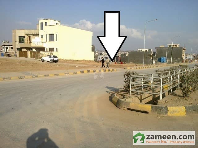 Bahria Town Safari Valley Ali Block - Pair Plot # 190 & 191 Boulevard Corner For Sale