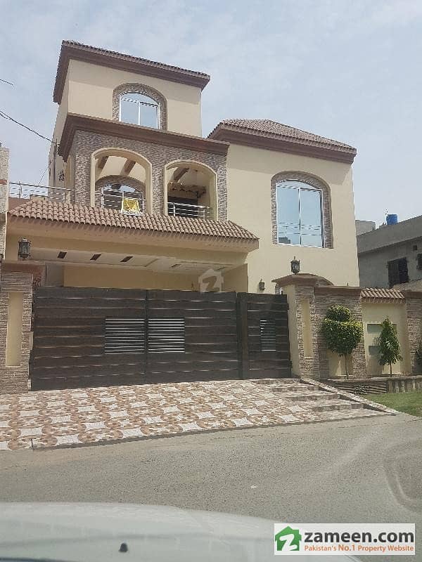 10 Marla 2 Years Old House For Sale In Johar Town Phase 1