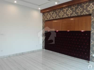 Sale The Ideal House In Gulberg 3