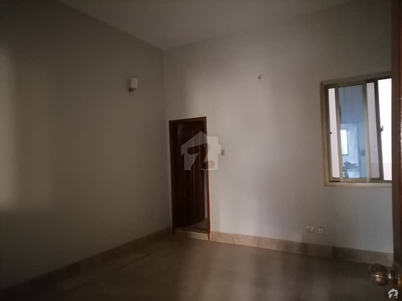 گلشنِ معمار - سیکٹر وی گلشنِ معمار گداپ ٹاؤن کراچی میں 5 کمروں کا 10 مرلہ مکان 2.6 کروڑ میں برائے فروخت۔