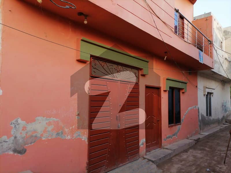 چک 85/6-R ساہیوال میں 2 کمروں کا 2 مرلہ مکان 27 لاکھ میں برائے فروخت۔