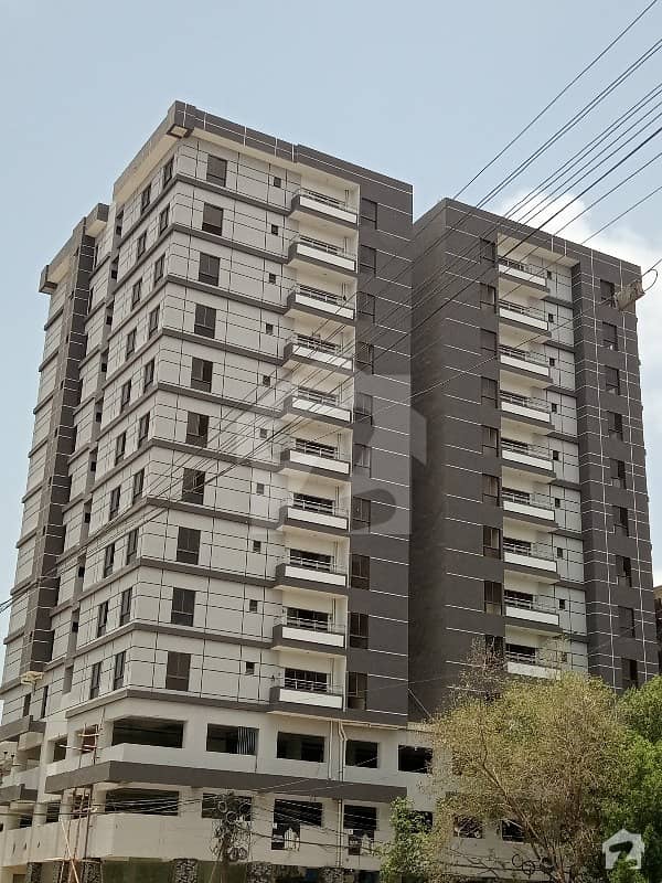 شہید ملت روڈ کراچی میں 3 کمروں کا 7 مرلہ فلیٹ 3.75 کروڑ میں برائے فروخت۔