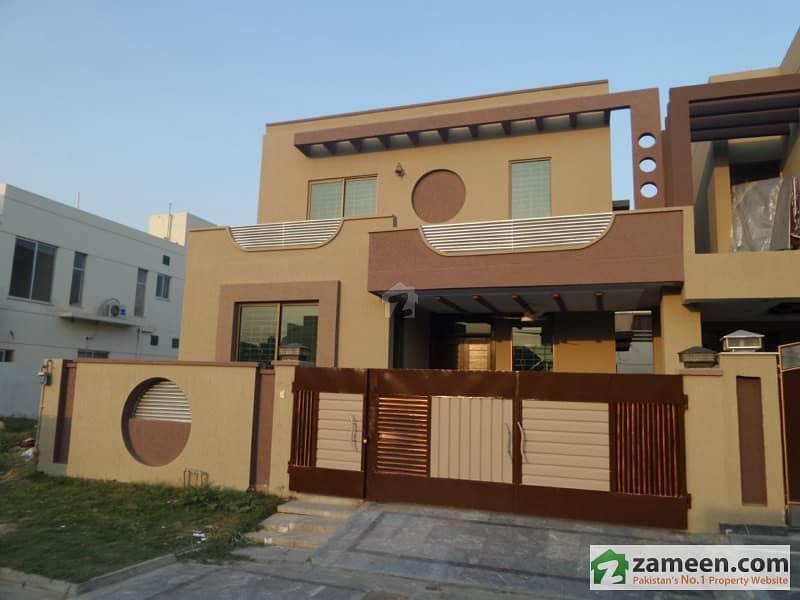 2 Unit House Is Available For Sale