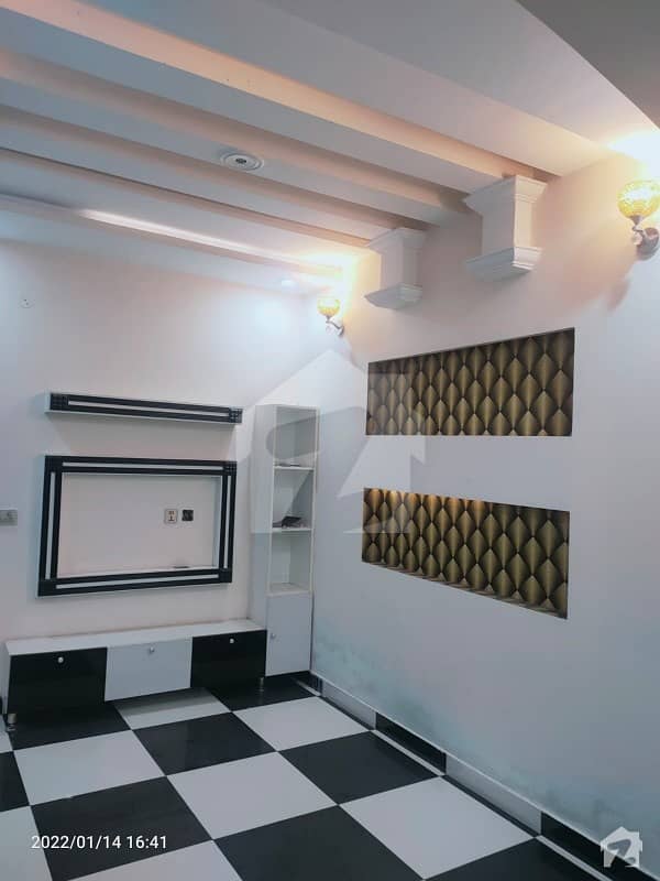 جوبلی ٹاؤن ۔ بلاک ایف جوبلی ٹاؤن لاہور میں 3 کمروں کا 3 مرلہ مکان 40 ہزار میں کرایہ پر دستیاب ہے۔