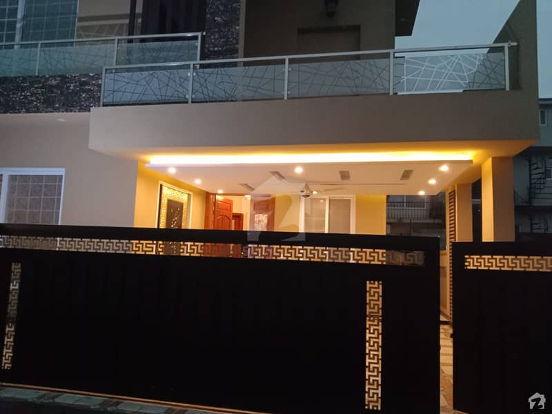 House For Sale In Rs 26,500,000