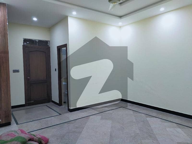 Good Location 30 X 60 House For Sale In G-14/4 Islamabad