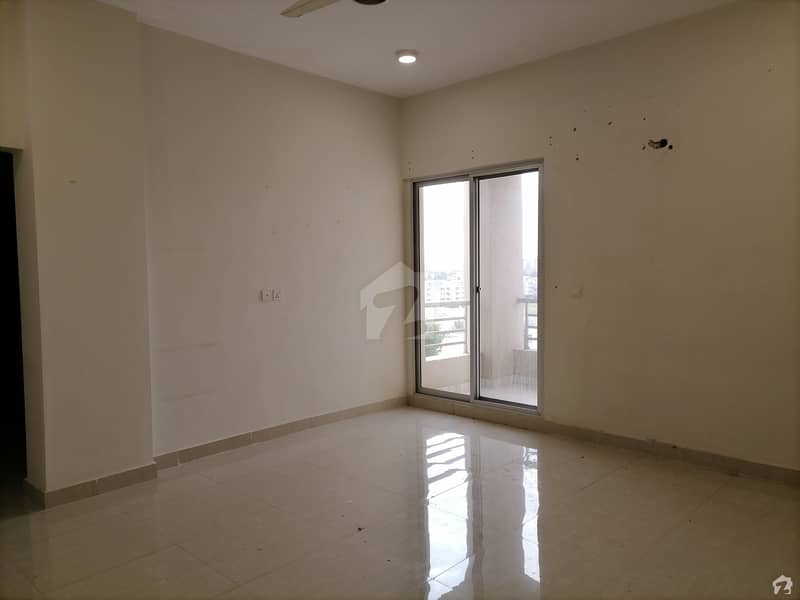 4200 Square Feet Flat In Karachi Is Available For Rent
