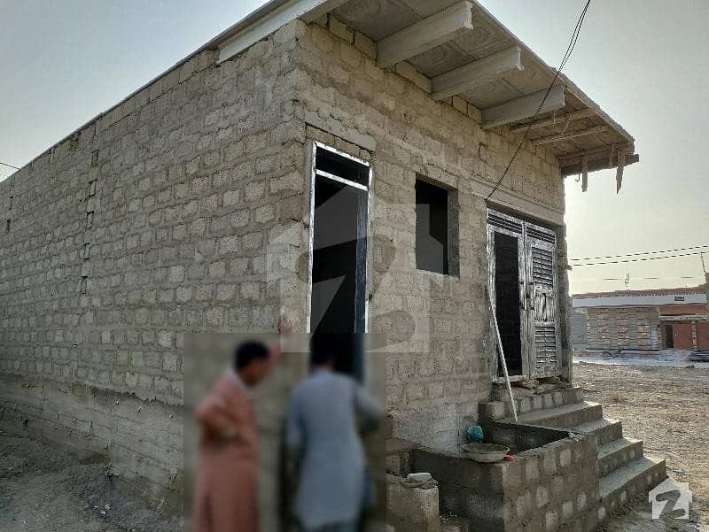 گلشنِ نور تیسر ٹاؤن گداپ ٹاؤن کراچی میں 2 کمروں کا 2 مرلہ مکان 20 لاکھ میں برائے فروخت۔