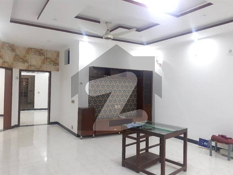 10 Marla Lower Portion Available For Rent In Gulbahar Block Sector C Bahria Town Lahore