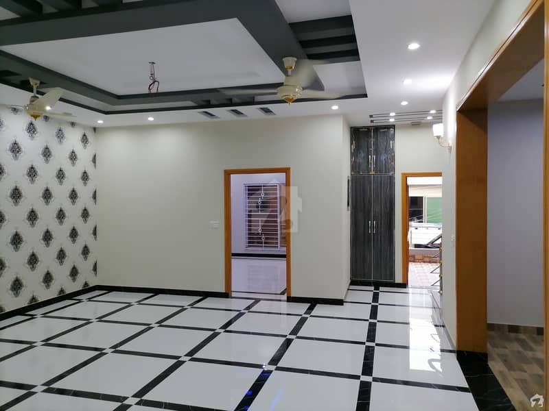 ملٹری اکاؤنٹس ہاؤسنگ سوسائٹی لاہور میں 5 کمروں کا 8 مرلہ مکان 2.32 کروڑ میں برائے فروخت۔