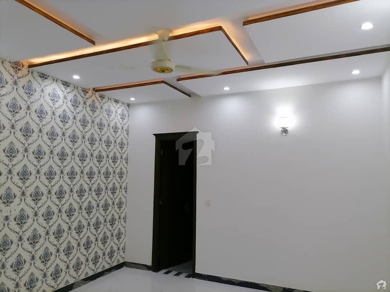 ملٹری اکاؤنٹس ہاؤسنگ سوسائٹی لاہور میں 5 کمروں کا 8 مرلہ مکان 2.18 کروڑ میں برائے فروخت۔