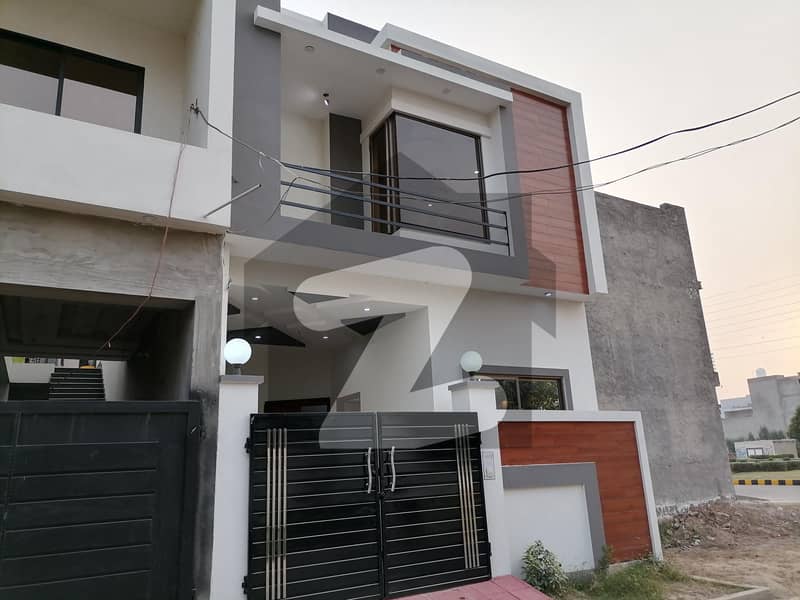 Gorgeous Corner 3 Marla House For sale Available In Jeewan City - Phase 4