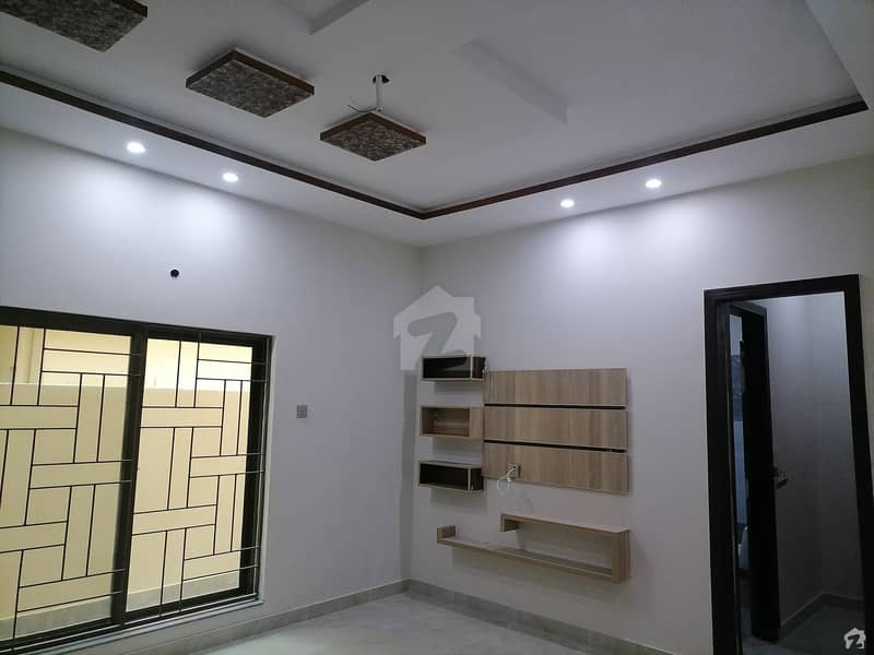 Premium 1 Kanal House In Nasheman-e-Iqbal For Sale