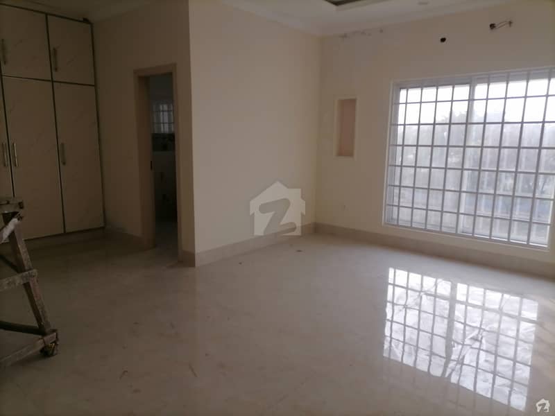 1 Kanal House For Rent In The Perfect Location Of EME Society