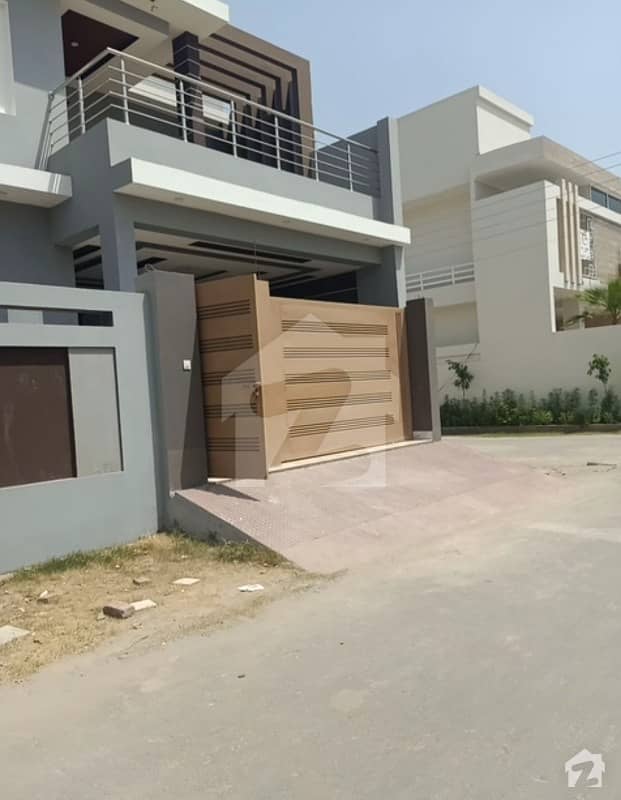 8 Marla Double Storey House Bhukari Villas Dual Garage Corner House Park Facing Location