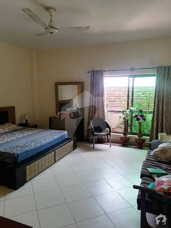 4 Bed Flat For Sale Board Deans Complex