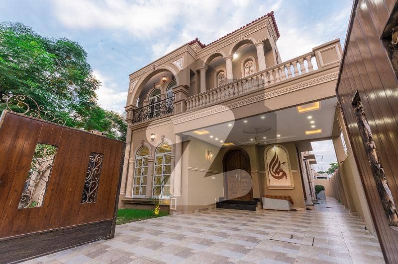 Victorian Villa With Basement For Sale In Dha Phase 7