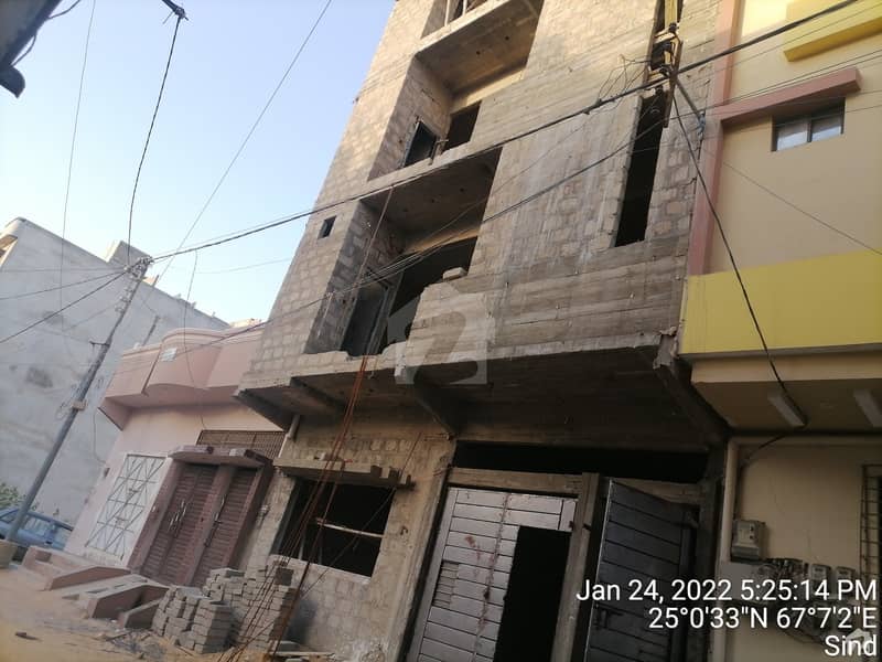مشرقی سوسائٹی سکیم 33 - سیکٹر 52-اے سکیم 33 کراچی میں 2 کمروں کا 5 مرلہ بالائی پورشن 80 لاکھ میں برائے فروخت۔