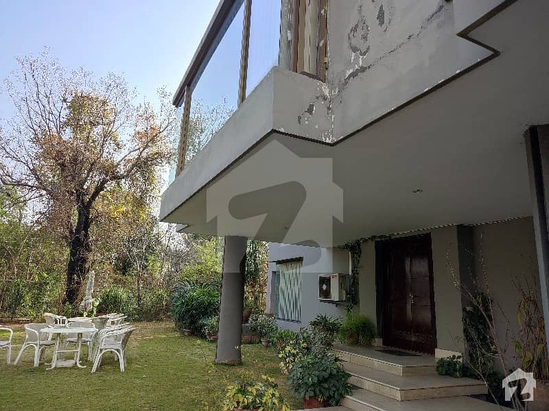 Luxury House On Extremely Prime Location Available For Rent In Islamabad