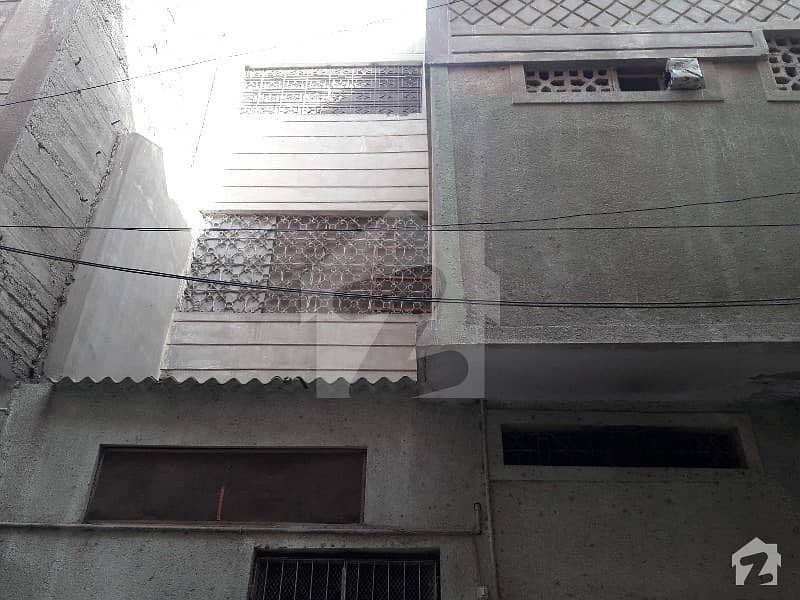 ڈرِگ کالونی شاہ فیصل ٹاؤن کراچی میں 3 کمروں کا 4 مرلہ مکان 1.3 کروڑ میں برائے فروخت۔