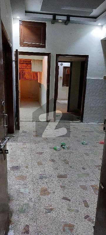 ناظم آباد کراچی میں 5 کمروں کا 11 مرلہ مکان 80 ہزار میں کرایہ پر دستیاب ہے۔
