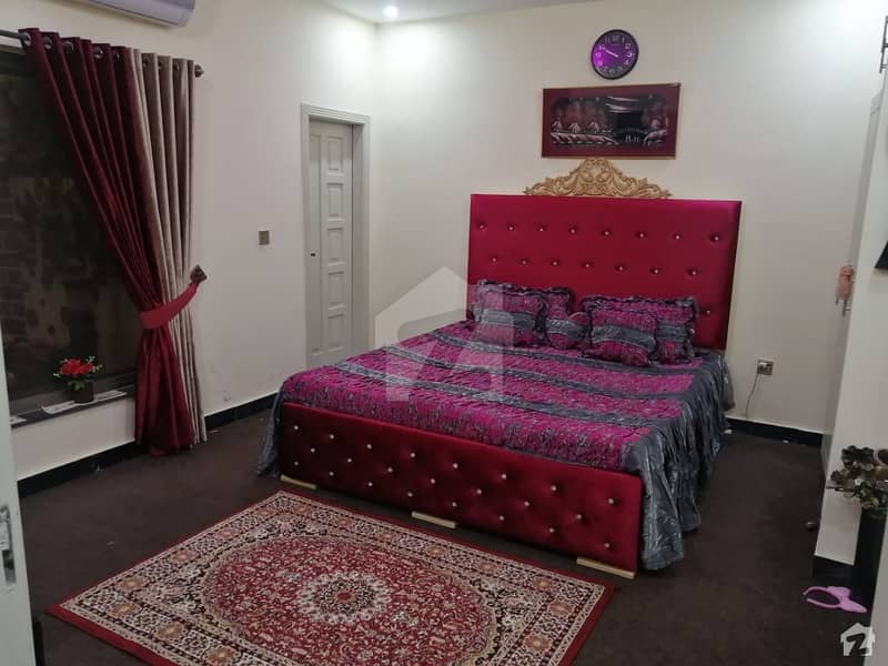 مارگلہ ویو ہاؤسنگ سوسائٹی ڈی ۔ 17 اسلام آباد میں 6 کمروں کا 9 مرلہ مکان 2.95 کروڑ میں برائے فروخت۔