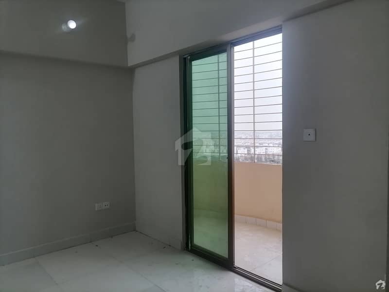 1200 Square Feet Flat In Saadi Road Is Available For Rent