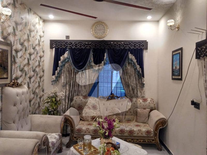گلشنِ اقبال گلشنِ اقبال ٹاؤن کراچی میں 2 کمروں کا 5 مرلہ زیریں پورشن 1.2 کروڑ میں برائے فروخت۔