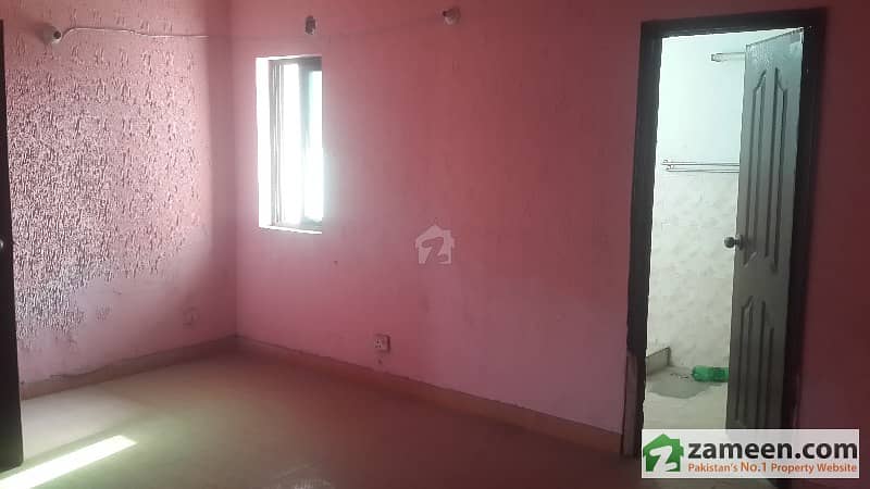 Flat For Sale On Very Reasonable Price In Defence Chowk Near Adil Hospital